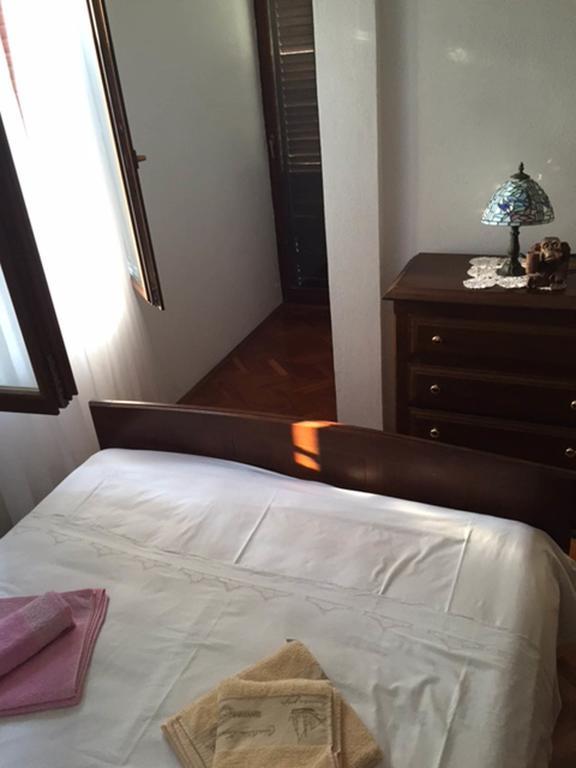 Butterfly Holiday Home Tonkica Betina  Buitenkant foto