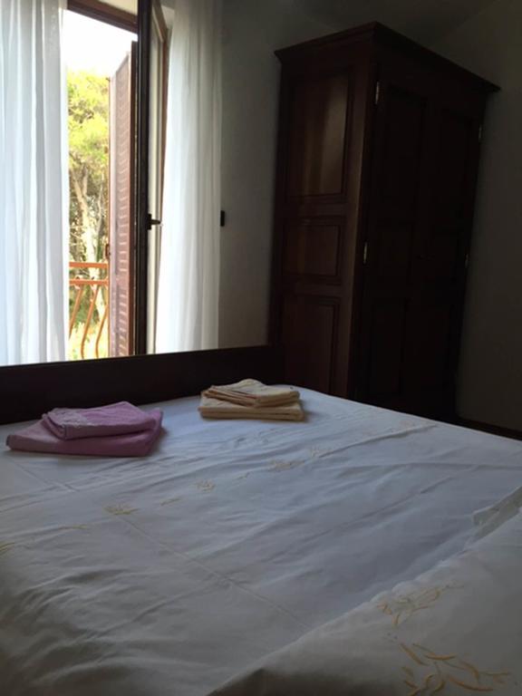 Butterfly Holiday Home Tonkica Betina  Buitenkant foto